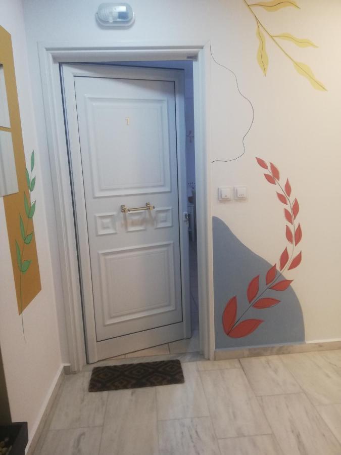 Maria'S Studio No1 In Heraklion/Wifi/Ac Heraklion (Crete) Exterior foto